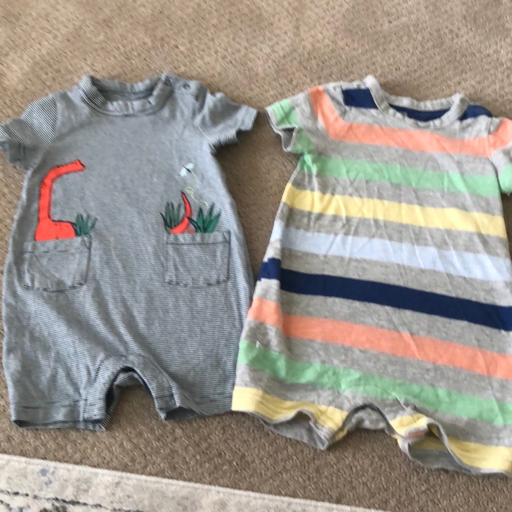 Baby Gap Short-sleeve onesie